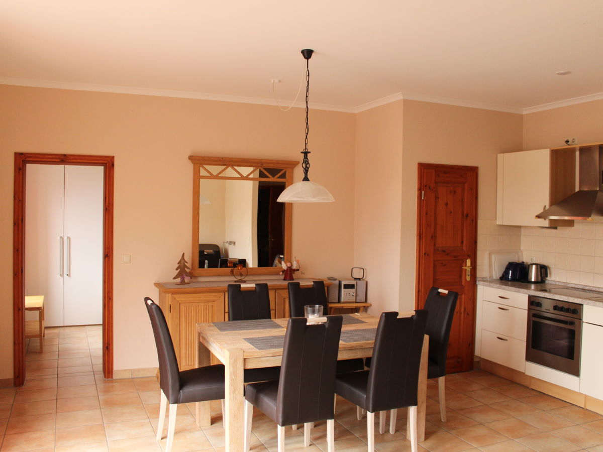 Ferienwohnung Residenz Seestern, Wohnung 04, Kühlungsborn-West, Firma