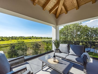 Balkon verbunden mit Schlafzimmer 2