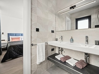 Privatem Badezimmer 3