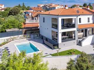 Haus, Schwimmbad