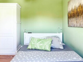 Schlafzimmer mit Doppelbett