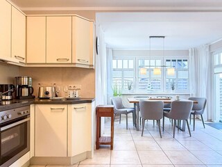 Küche und Essbereich