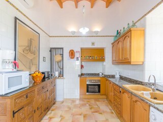 Villa Sencelles Features 18