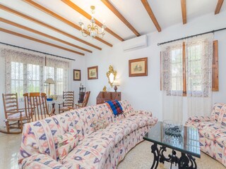 Villa Sencelles Features 19