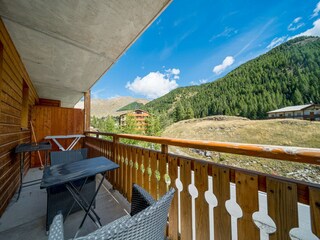 Apartment Uvernet-Fours Außenaufnahme 3