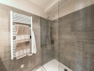 Appartement Arpaillargues-et-Aureillac Équipement 23