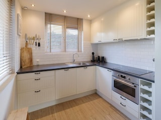 Holiday house Wemeldinge Features 8