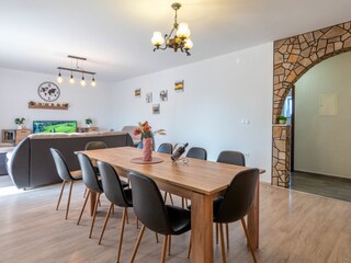 Villa Raša Caratteristiche 23