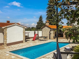 Ferienhaus Režanci Außenaufnahme 15