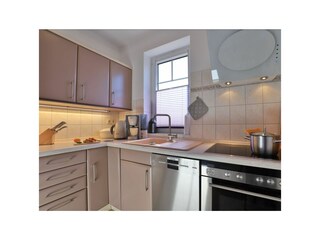 Ostseegarten - Blick in die voll ausgestattete Küche