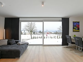 Wohn- Essbereich mit Panoramafenster