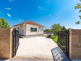 Vakantiehuis Unešić Buitenaudio-opname 7