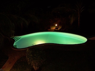 Villa Diani Beach Swimming Pool 32