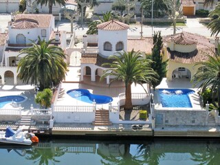 Villa Empuriabrava Buitenaudio-opname 4