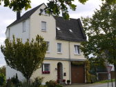 Ferienhaus Straßenansicht