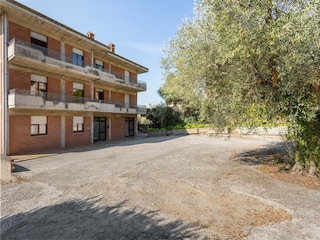 Apartment Tuoro sul Trasimeno Außenaufnahme 7