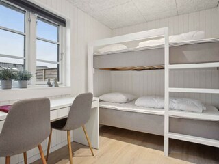 Holiday house Høll  17