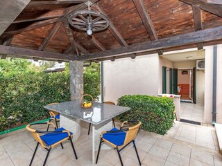 Grillterrasse mit direktem Zugang zur Ferienwohnung