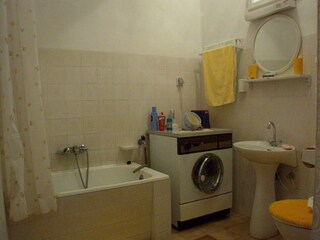 Apartment Povlja  11