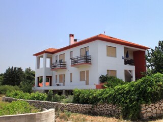 Apartment Ugljan (Ort)  1