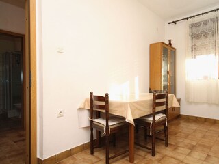 Apartment Ugljan (Ort)  11