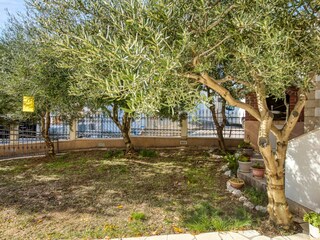 Apartment Rogoznica  6