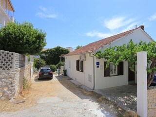 Apartment Okrug Gornji  9