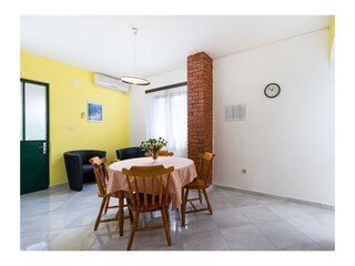 Apartment Razanj  8
