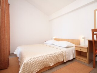 Apartment Podgora  12