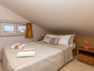 Apartment Mali Maj  11