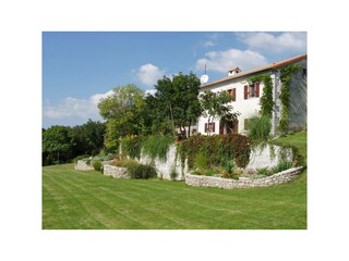 Holiday house Roč  2