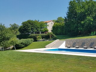 Holiday house Roč  62