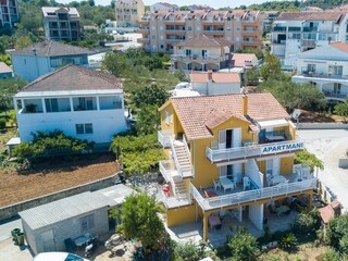 Apartment Okrug Gornji  3