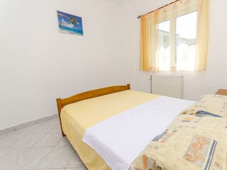 Apartment Okrug Gornji  18