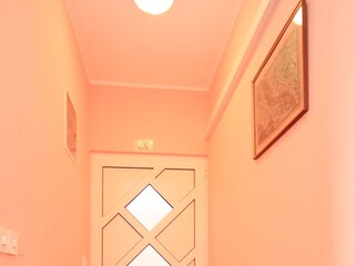 Apartment Okrug Gornji  21