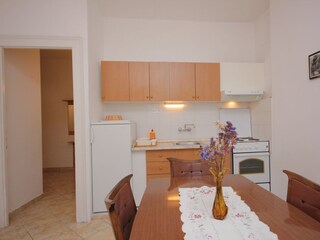 Apartment Komiza  13
