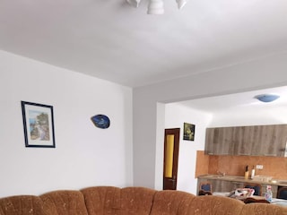 Apartment Zavalatica  11