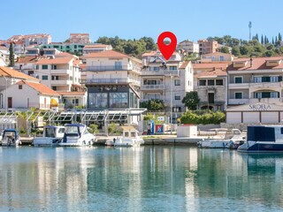 Apartment Okrug Gornji  1