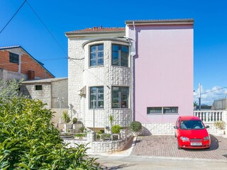 Apartment Okrug Gornji  4