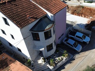 Apartment Okrug Gornji  17