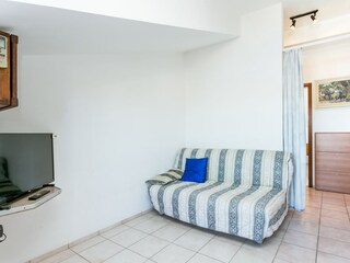 Apartment Okrug Gornji  21