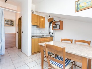 Apartment Okrug Gornji  24