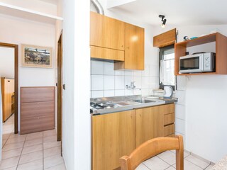 Apartment Okrug Gornji  25