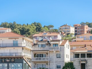 Apartment Okrug Gornji  7