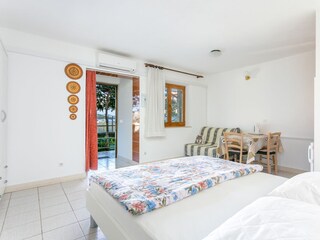 Apartment Okrug Gornji  1