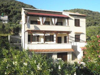 Apartment Supetarska Draga  1