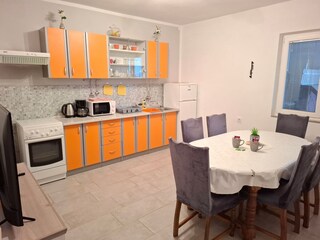 Apartment Vrsi  13