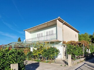 Apartment Seget Donji  4