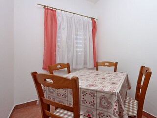 Apartment Lopar  12