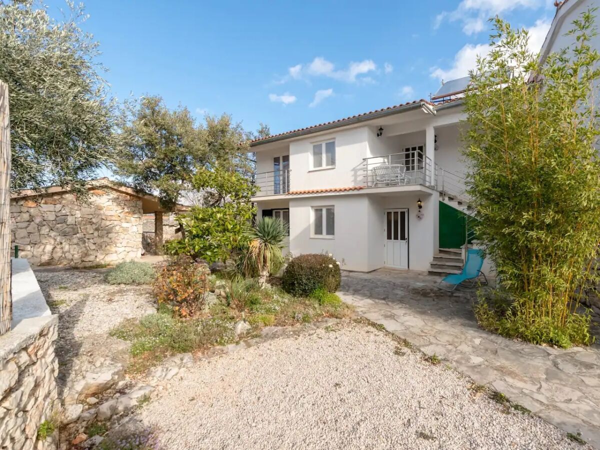 Apartment Primosten 2
